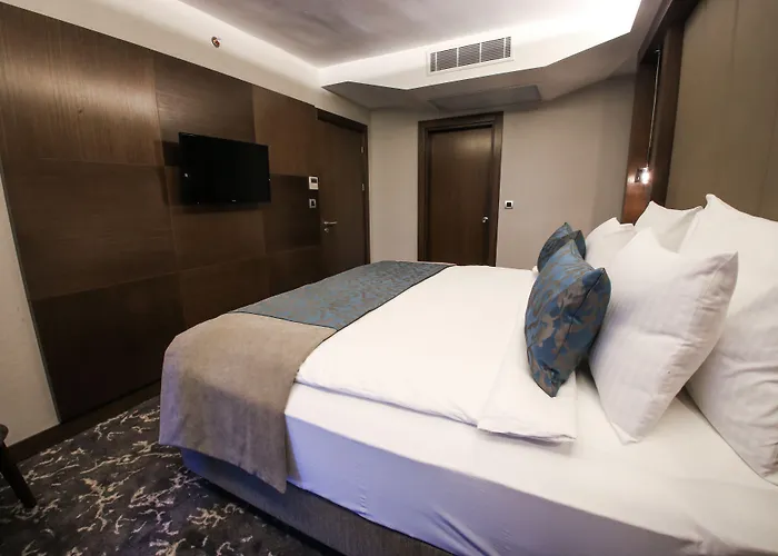 Szálloda Aymira & Gereniz