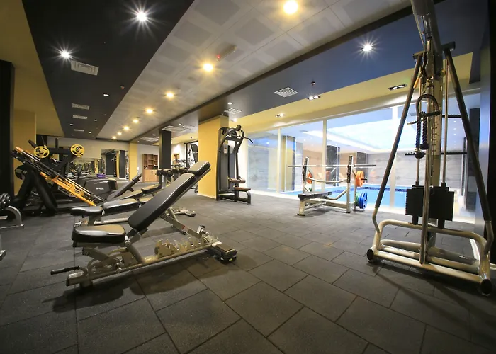 Szálloda Aymira & 3*