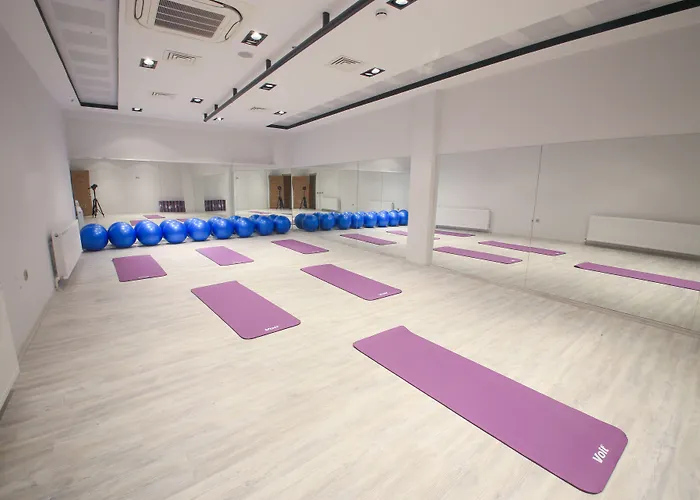 Szálloda Aymira & Gereniz