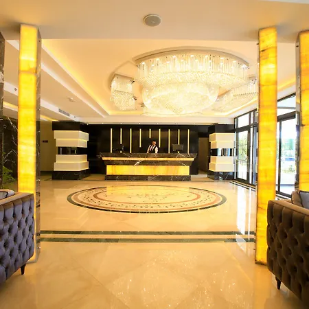 Hotel Aymira &
