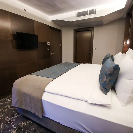 Hotel Aymira & Gereniz