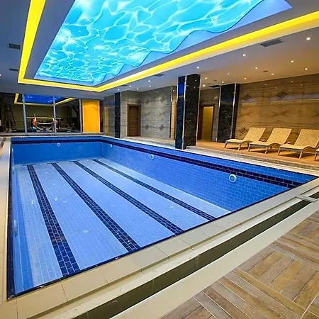 Hotel Aymira &
