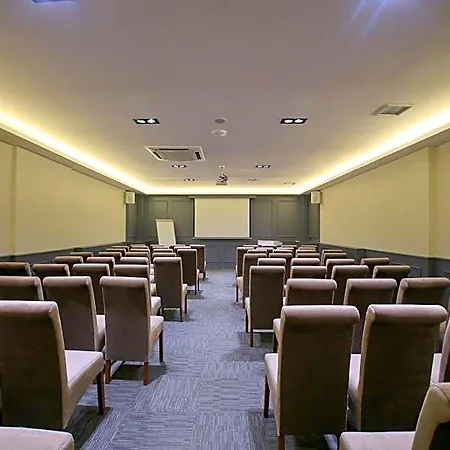 Hotel Aymira &